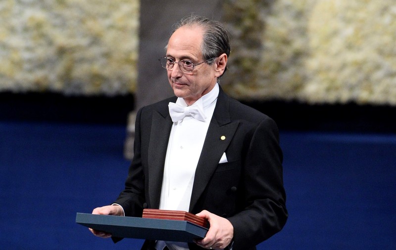 O veste bună: un laureat al premiului Nobel crede că pandemia de coronavirus va trece „mai repede decât ne-am aștepta”