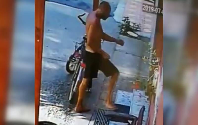 Primele imagini cu bărbatul care ar fi comis crima din Făget. Florin Ionel Boldea a ucis un om și a atacat alte cinci persoane / VIDEO