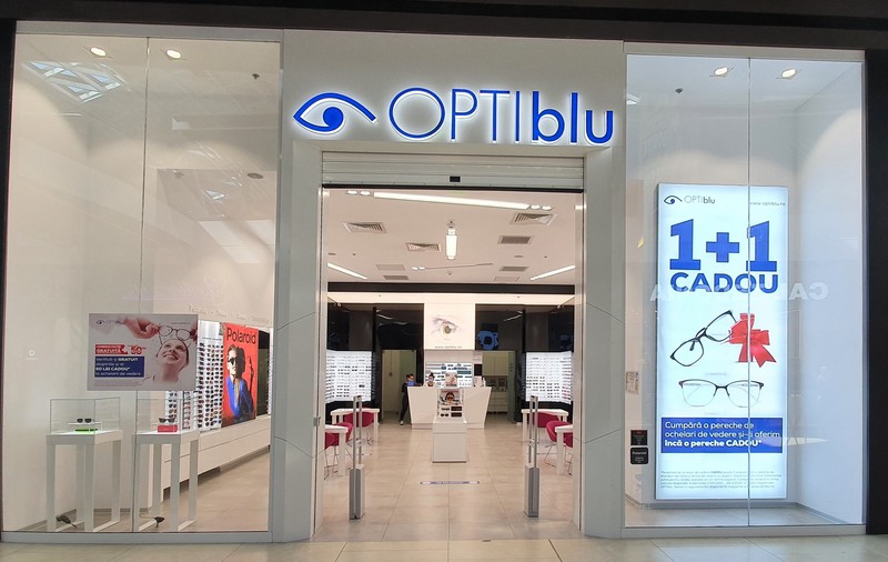 Consultații gratuite pentru determinarea dioptriilor și vouchere-cadou în rețeaua OPTIblu