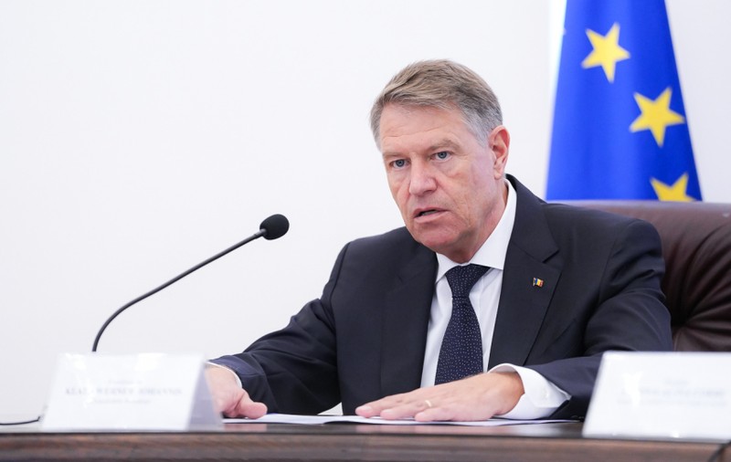 Președintele Klaus Iohannis, în vizită oficială în Azerbaidjan. Ce va discuta cu omologul azer Ilham Aliev