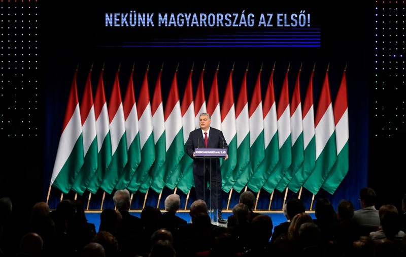 Discursul premierului Viktor Orban despre starea naţiunii: ”Ungaria înainte de toate. Nu trebuie să ne conformăm elitelor epuizate de la Bruxelles”