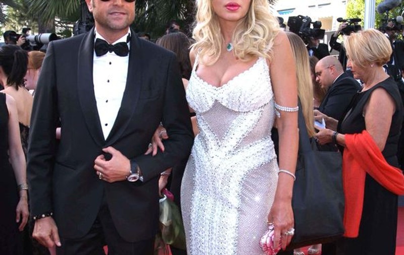 Cătălin Botezatu și iubita sa, Valeria Marini, pe covorul roșu la Cannes
