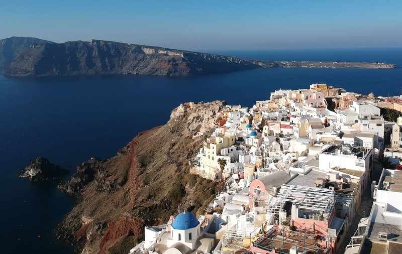 Școlile din insula Santorini au fost închise de teama unui cutremur major care ar urma să lovească