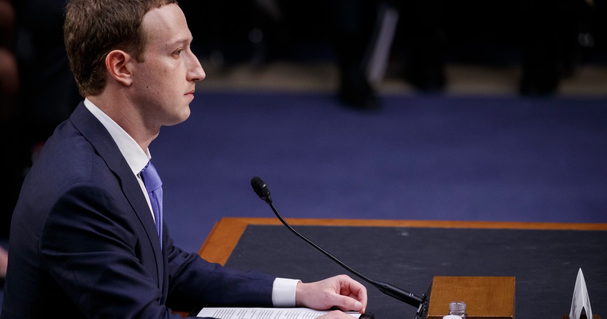 Facebook colectează date și de la cei care nu au cont