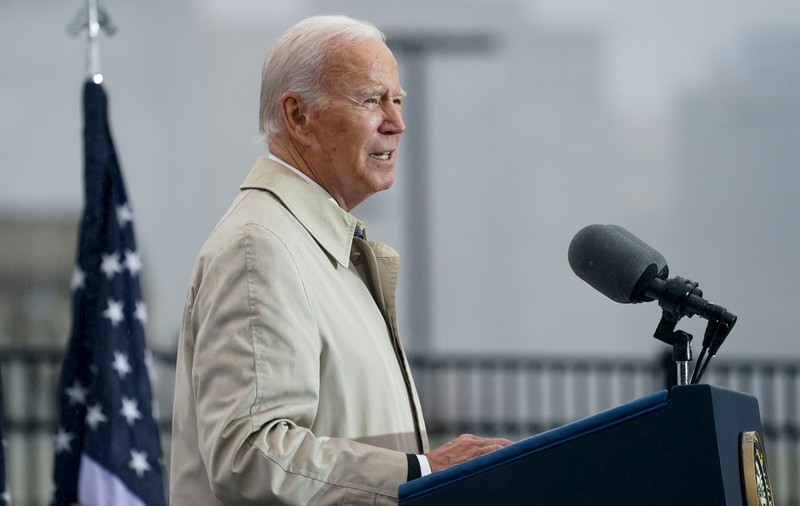 Joe Biden și regele Charles al III-lea, prima discuție la telefon. Ce i-a transmis liderul SUA noului monarh britanic