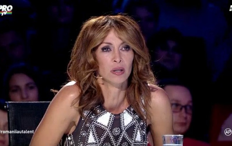 Două concurente, CRITICATE DUR de Mihaela Rădulescu: ”Mă iertați că vă dau un sfat stilistic, dar așa ceva este horror”