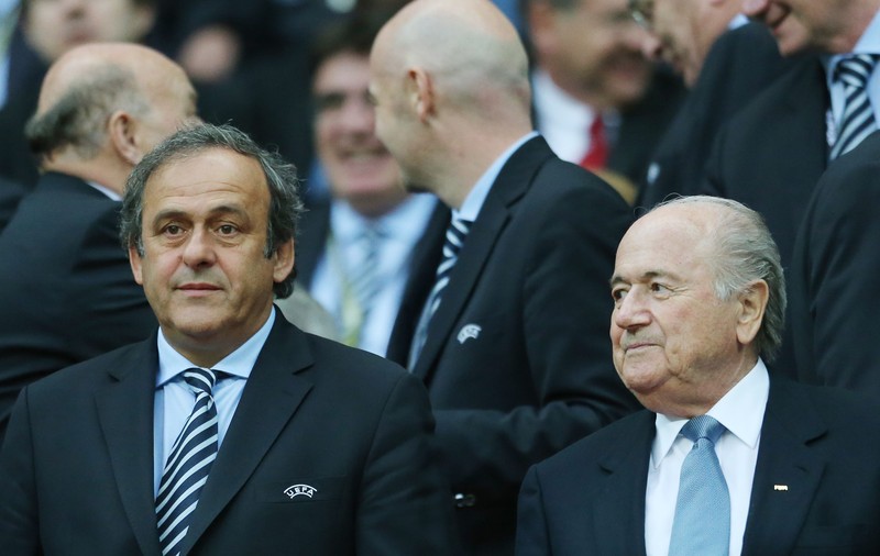 Blatter l-a dat în gât pe Platini: ^”Mi-a propus să bem un whisky!”