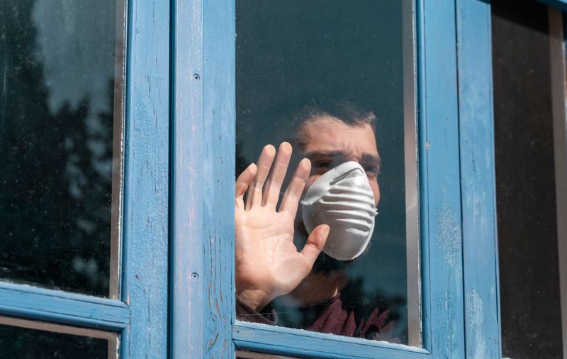 Un nou sondaj din SUA arată că pandemia de Covid-19 a avut un „impact major” asupra problemelor de sănătate mintală
