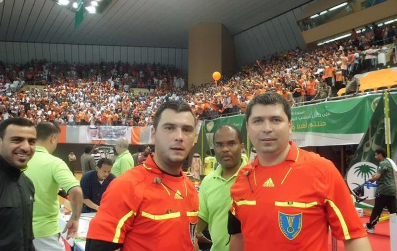 Arbitrii români au scapat teferi, după ce au arbitrat în Liga Campionilor Asiei