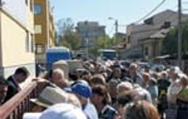 Puteti sa vindeti actiunile de la Fondul Proprietatea
