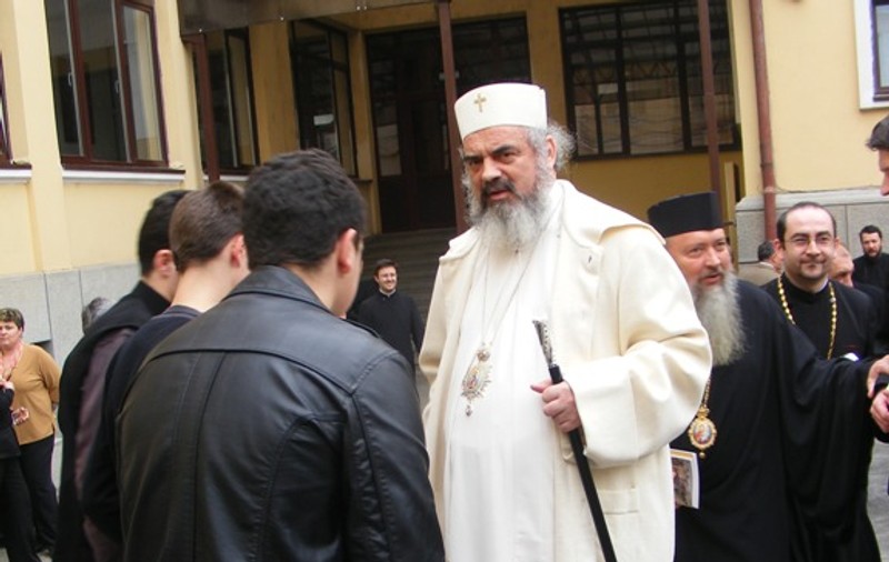 Patriarhul Daniel împlineşte azi 61 de ani