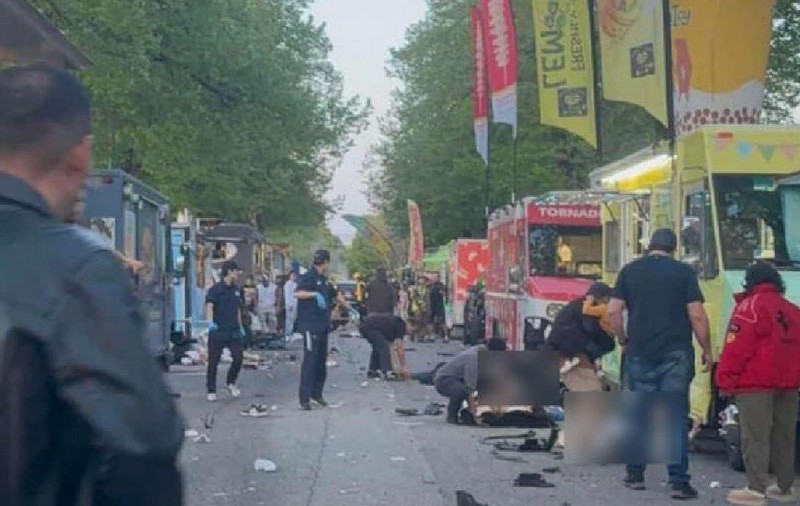 O mașină a intrat în mulțime, sunt mai mulți morți și răniți, la un festival stradal din Vancouver