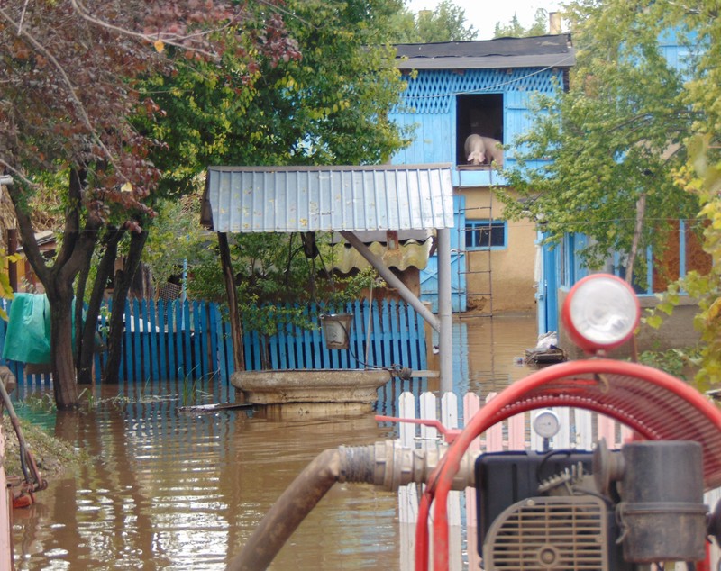 Sinistraţii gălăţeni din Pechea s-au întors să vadă ce s-a ales de casele lor după ”potop”! Poveste cu repetiție, după trei ani GALERIE FOTO