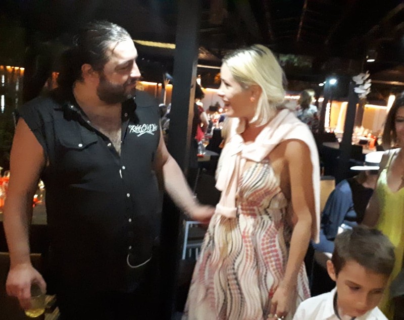 Adrian Naidin, “periculos” de apropiat de actrița Dalia Pușcă. Violoncelistul și-a găsit o muză în fosta iubită a lui Gabriel Cotabiță