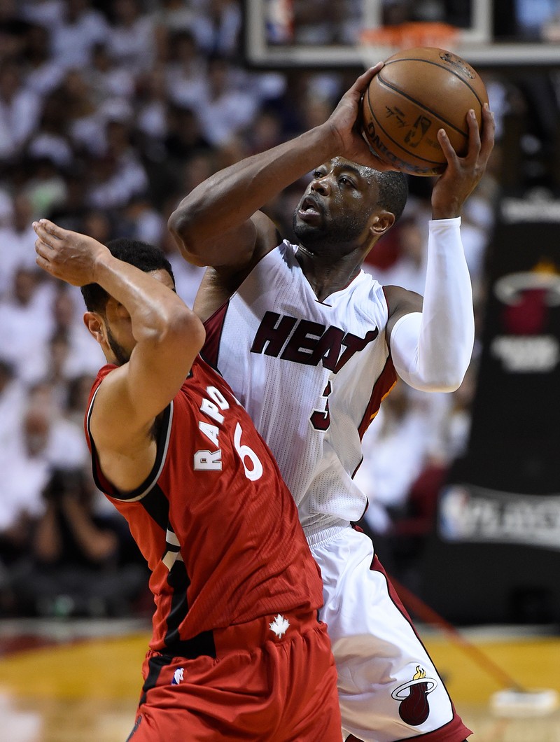 Dwyane Wade (dreapta) a jucat 13 ani la Miami Heat EPA/RHONA WISE CORBIS OUT