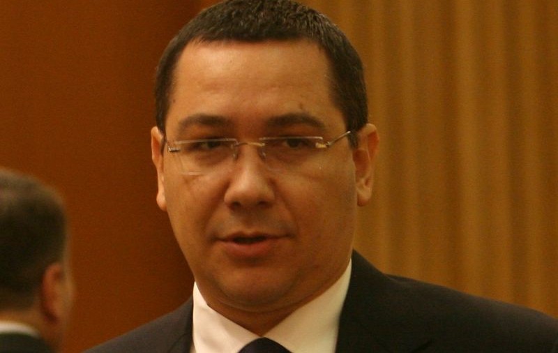 Ponta: "Propunerea de închidere a supermarketurilor în weekend este o măsură stupidă"
