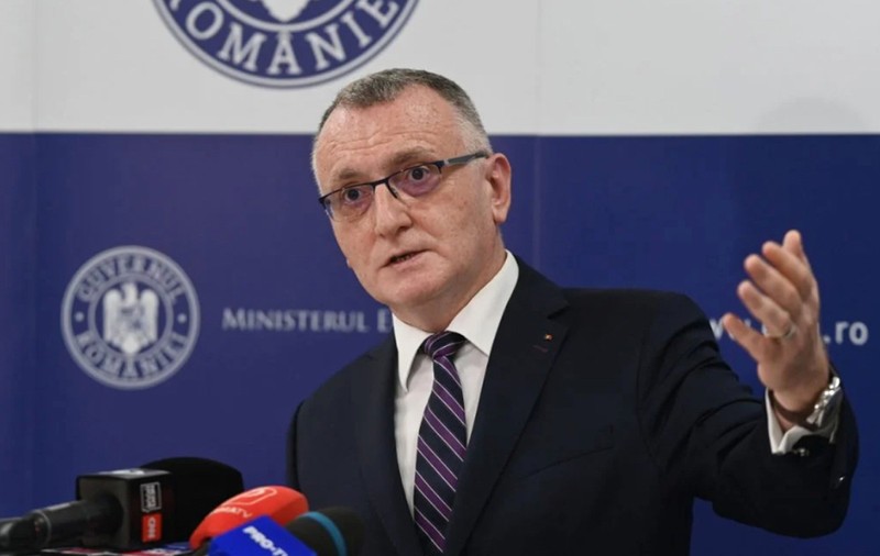 Reacția Consiliului Național al Rectorilor după ce AUR a distribuit pliante la SNSPA prin care a îndemnat tinerii să intre în partid