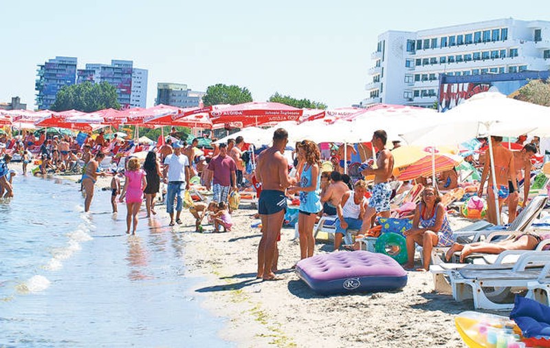 O tânără a fost înjunghiată într-un club din Mamaia, sâmbătă seara