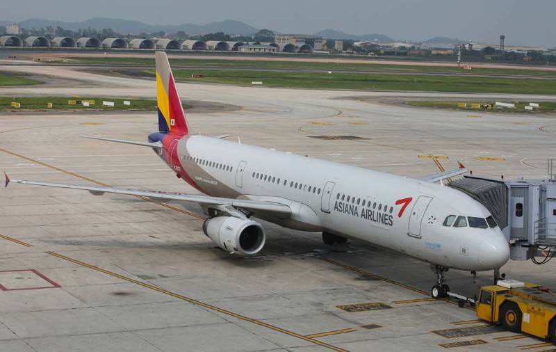 O femeie cere 100.000.000 de dolari despăgubiri unei companii aeriene. Ce s-a întâmplat imediat ce a aterizat în Vietnam