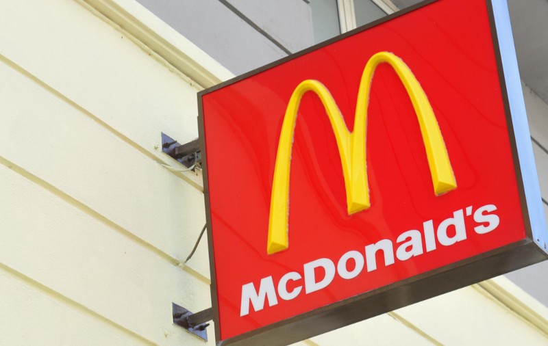 Bacterii periculoase în gheața de la Mc Donalds Băneasa. ANPC a anunțat ce amendă a primit fast-food-ul