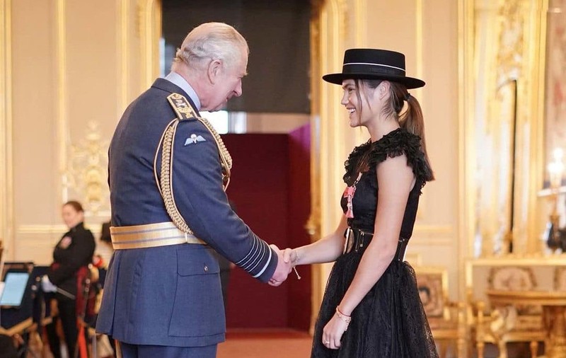 Emma Răducanu, decorată de regele Charles. Ce mesaj a postat tenismena