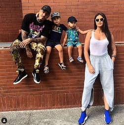 Cei doi artiști sunt niște părinți cool
