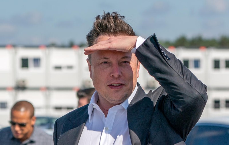 Tesla a trecut de 500 de miliarde de dolari capitalizare