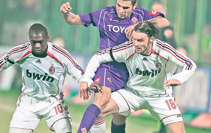 Adi Mutu şi-ar putea încheia cariera la celebra AC Milan