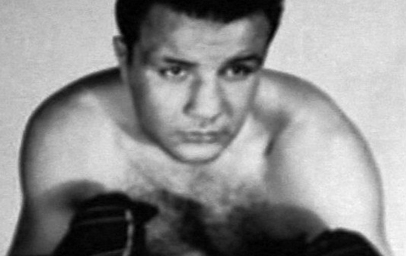 A murit Jack LaMotta. Celebrul boxer, a cărui viață a fost portretizată în ”Raging Bull - Taurul furios” de Robert De Niro, a luat titlul mondial după ce l-a bătut pe iubitul lui Edith Piaf