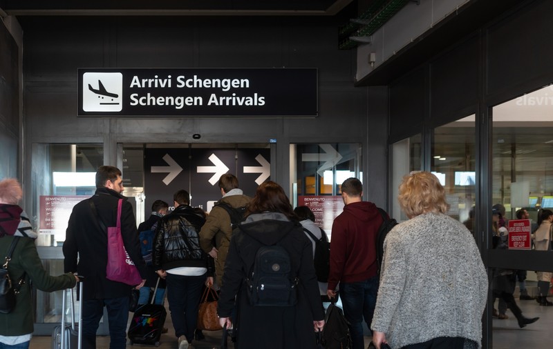 Spațiul Schengen, ideea care a dizolvat granițele interne din UE și ce o amenință chiar când putem adera