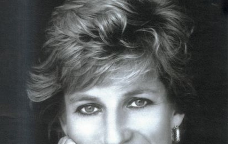 Viaţa prinţesei Diana spusă de fostul său bodyguard, într-un film de cinema