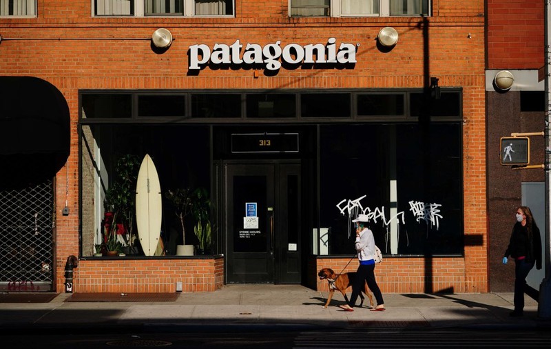 Miliardarul din spatele Patagonia, faimosul brand de haine sportive, își donează întreaga companie „pentru a salva planeta”