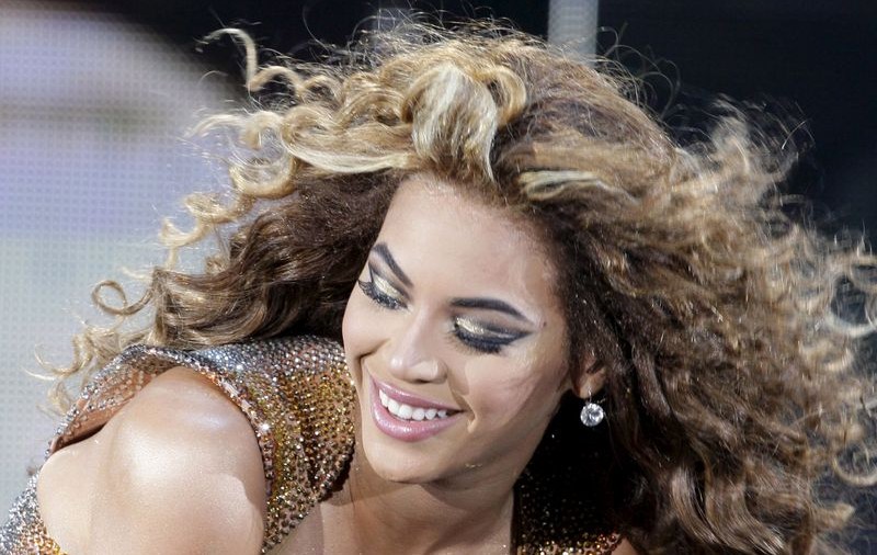 Beyonce şi Lady Gaga, favorite la MTV Music Awards