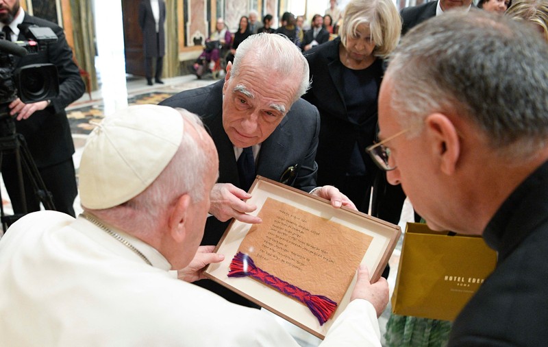 Martin Scorsese s-a întâlnit cu papa Francisc la Vatican și a anunțat că va realiza un film despre Isus
