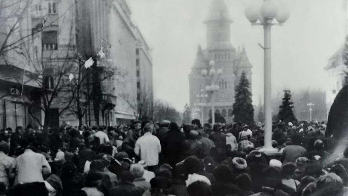 30 de ani de la Revoluția din 1989. Ce s-a întâmplat în noaptea de 18 spre 19 decembrie la Timișoara: cum au fost furate cadavrele de la morga Spitalului Județean