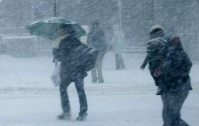 Val de frig și ninsori în toată țara. Temperaturile vor scădea sub normalul perioadei