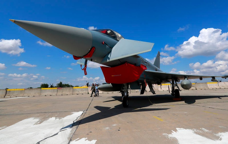 Surse CNN: SUA și aliații NATO iau în calcul să trimită câte 1.000 de soldați în România, Bulgaria și Ungaria