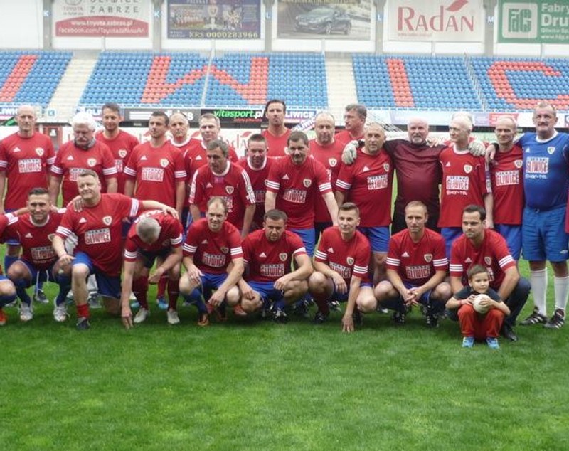 ”Regele” Hagi a revenit pe teren la 50 de ani! A făcut furori în Polonia