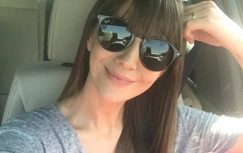 Adela Popescu i-a tăiat moțul băiețelului. Prima imagine de la petrecere