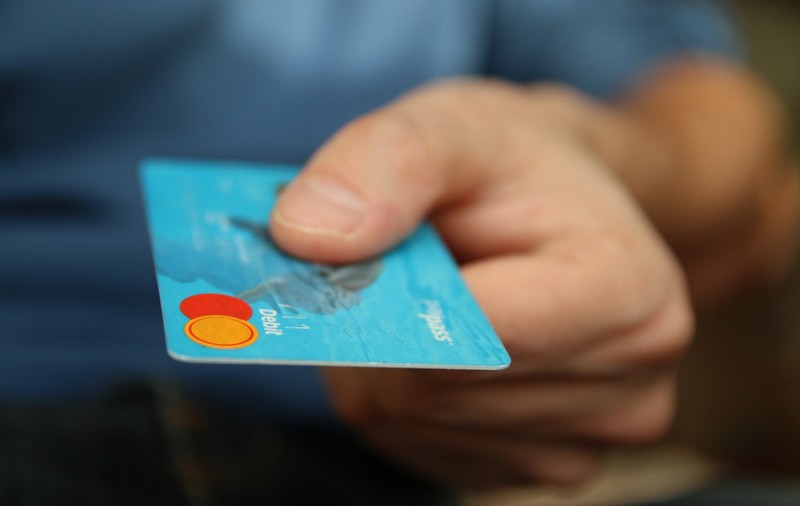 Guvernul grec ar putea fi nevoit să restituie miliarde de euro pensionarilor care au avut pensii tăiate
