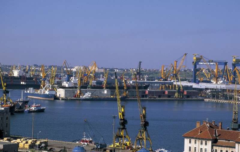 Constanța a devenit cel mai mare port de motorină din regiunea Mării Mediterane și a Mării Negre - ANALIZĂ