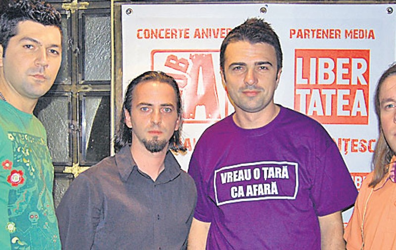 500 de fani la concertul Vunk din Club A