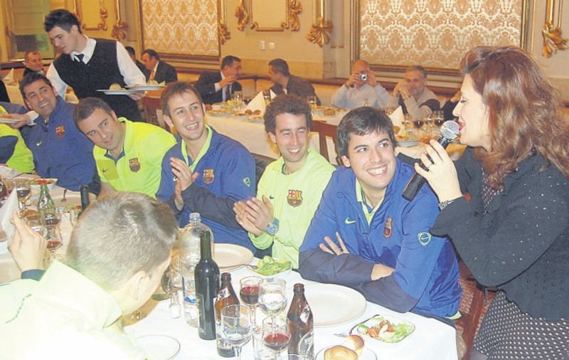 FC Barcelona, chef la Bucureşti