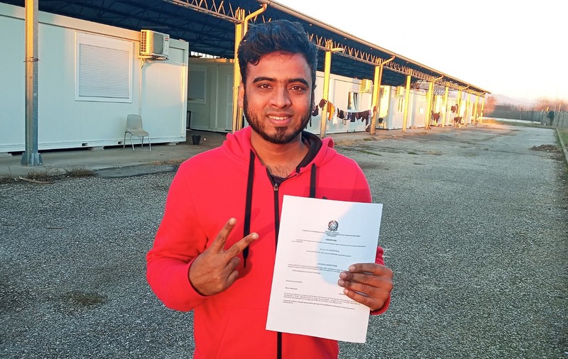 Fuga unui muncitor care nu mai fuge. Un tânăr bengalez și-a câștigat statutul de refugiat în Italia și cu ajutorul unui articol publicat de Libertatea