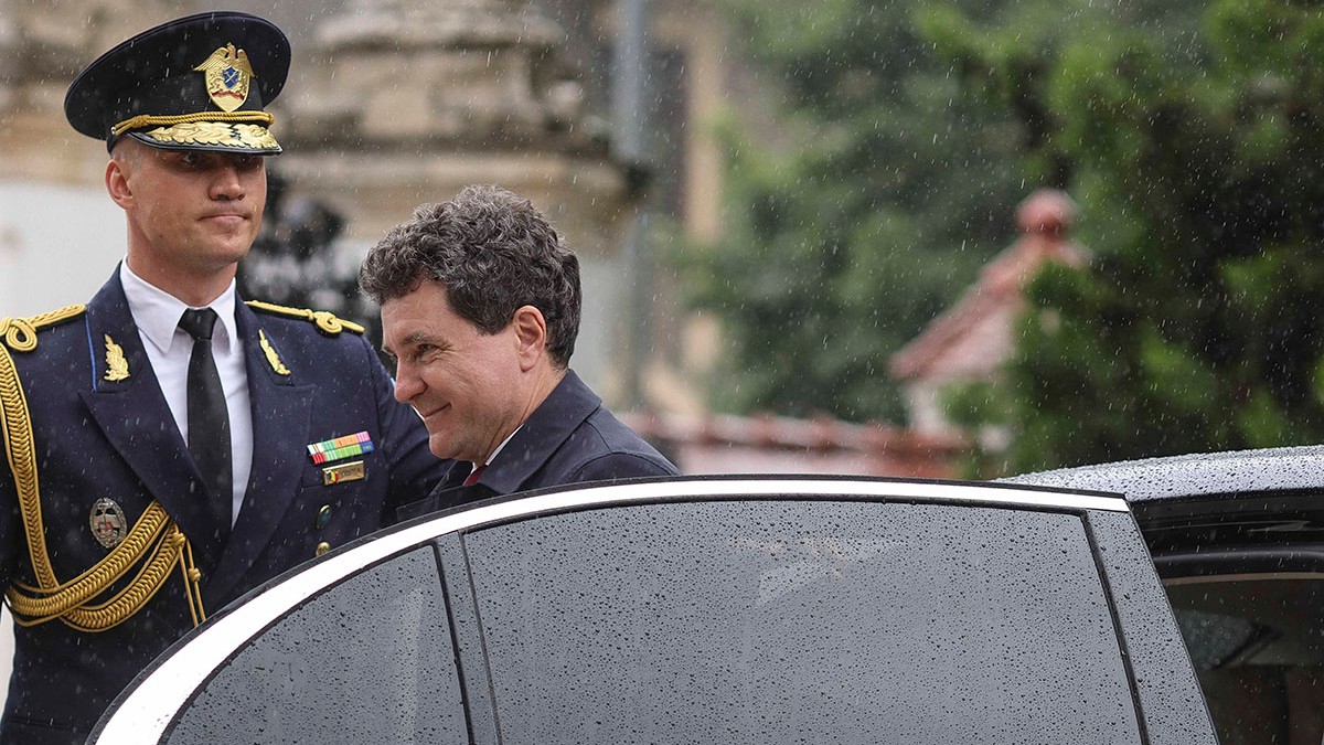 Presedintele Nicusor Dan soseste la Palatul Cotroceni