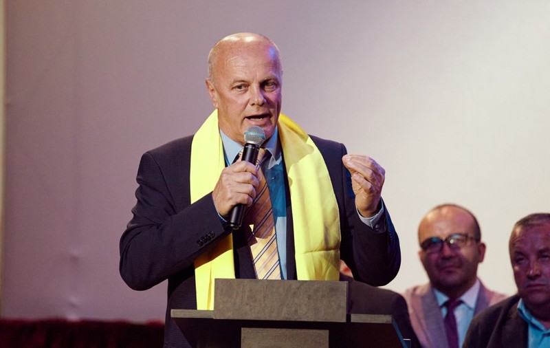 PSD îl acuză pe primarul PNL din Reșița de „declarații naziste”: „Trecem peste ei cum au trecut panzerele lui Rommel în Africa de Nord”. Ce spune edilul Ioan Popa | VIDEO