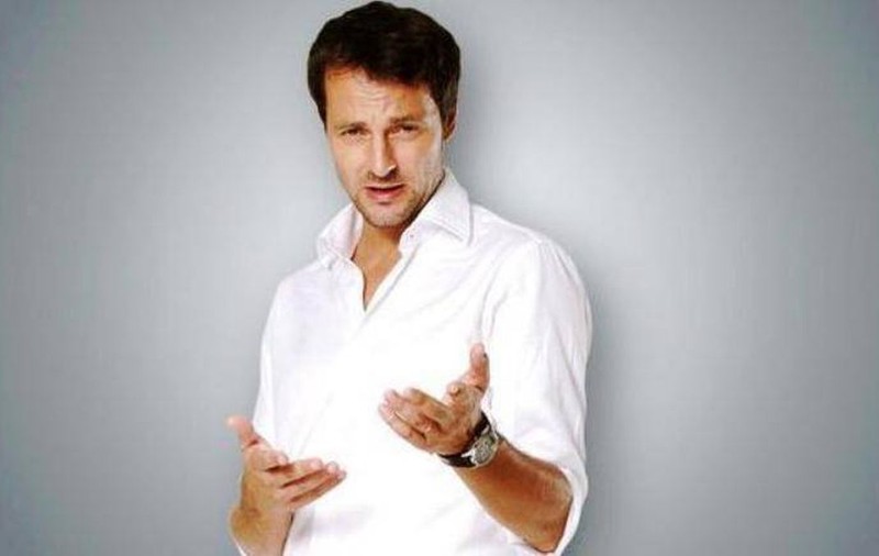 ANDREI ARADITS şi un look neaşteptat! Fanilor NU le-a PLĂCUT!