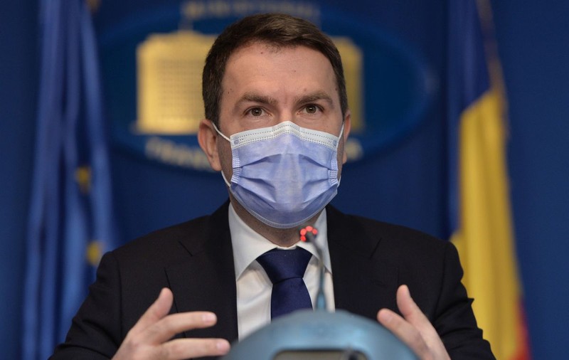 Ministrul transporturilor, atac la premier: „Este un zombie politic. Astea sunt gesturi de Belarus”