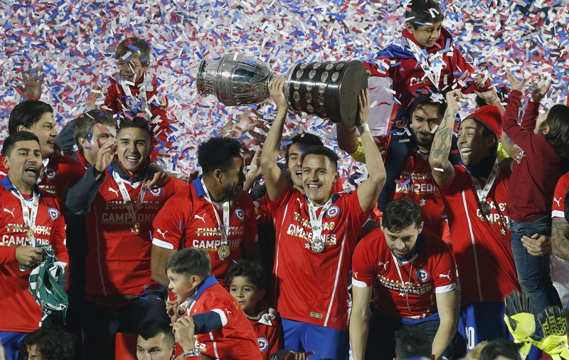 FINALA COPA AMERICA 2015 / CHILE - ARGENTINA 0-0, 4-1 după penalty-uri. ^Chilienii au câştigat, în premieră, trofeul. Messi rămâne fără trofeu la naţională / GALERIE FOTO & VIDEO