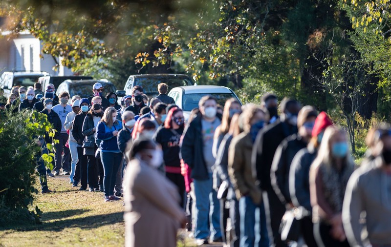 Prezența la vot în SUA, la cel mai ridicat nivel din ultimii 120 de ani. Mobilizare impresionantă în pandemie
